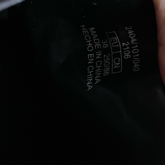 Zara Basic faux patent leather black fringe loafer white platform sole shoe 7.5 - Picture 12 of 16